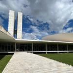 Congresso em Foco: Caso Master e Eleições Dominam o Início de 2026