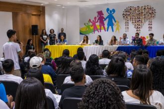 O fortalecimento das políticas públicas para a infância e a consolidação dos direitos infantojuvenis no ambiente municipal
