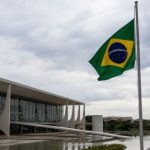 O Impacto das Tarifas Comerciais no Cenário Político Brasileiro e a Estabilidade Econômica