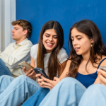 O que assistir em julho? Estreias nos streamings movimentam o entretenimento e prometem dominar as redes sociais