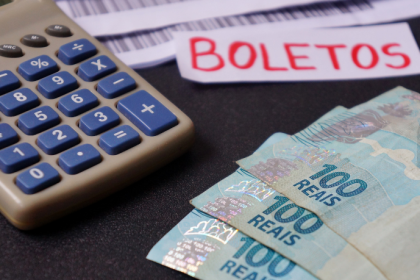 Economia brasileira cresce 0,7% em maio e inflação recua: o que muda no bolso do consumidor